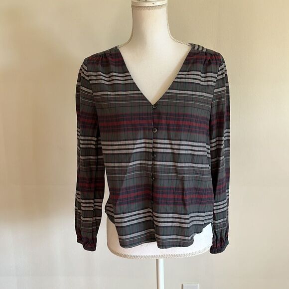 Madewell V-Neck Buttondown in Pineview Plaid small - Picture 3 of 4